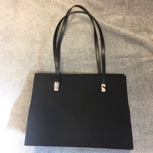 Gucci Canvas Shoulder Business Tote.